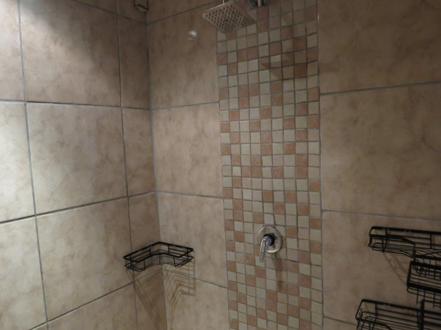 To Let 3 Bedroom Property for Rent in Kleinvlei Western Cape